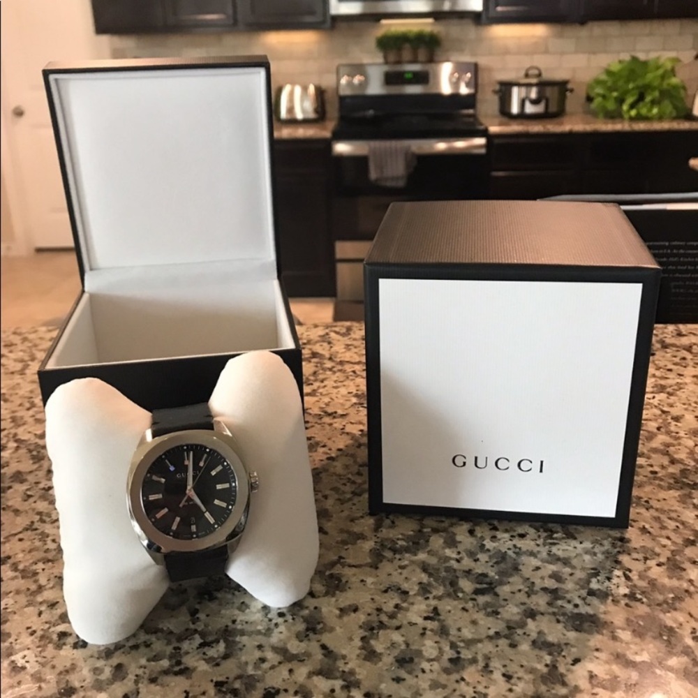 Gucci watch men